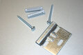 Speciale-schroeven-en-pluggen-t.b.v.-kastophangplaatje-strip-(4-stuks)